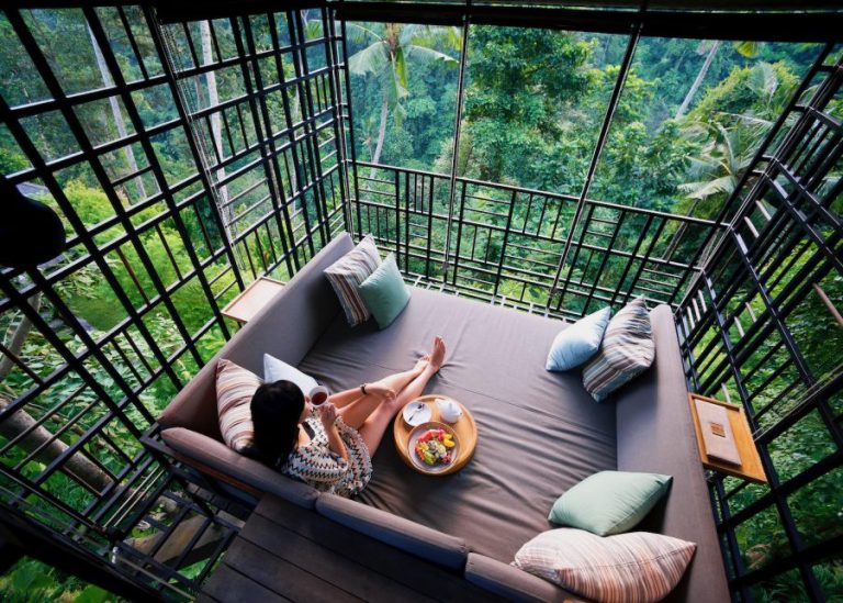 Luxury Resort Deals